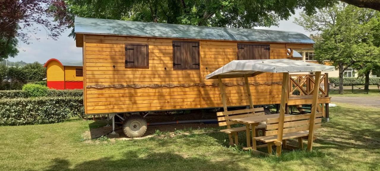Camping De Rouergue Вильфранш-де-Руэрг Экстерьер фото