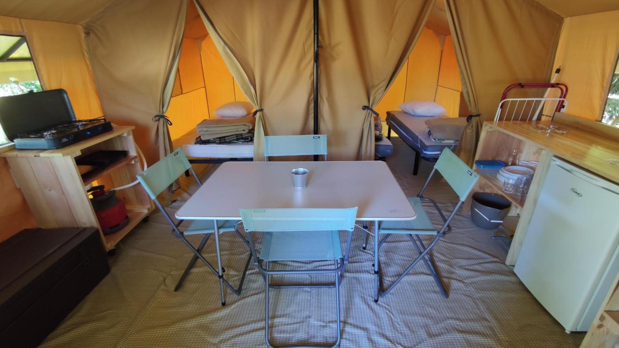 Camping De Rouergue Вильфранш-де-Руэрг Экстерьер фото